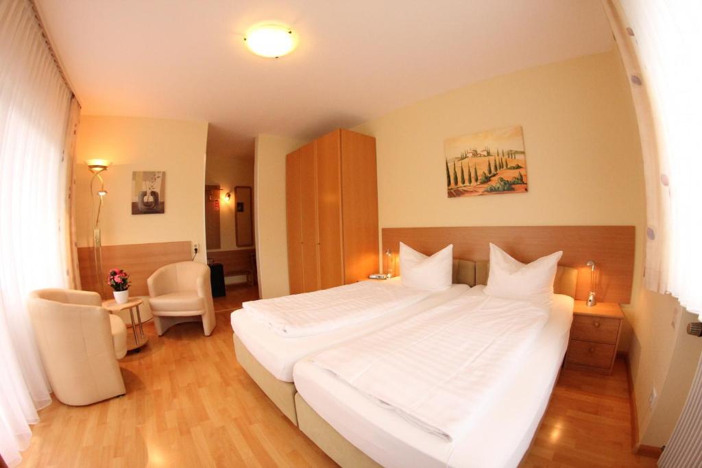 Hotel Schmid Bad Bellingen Room photo